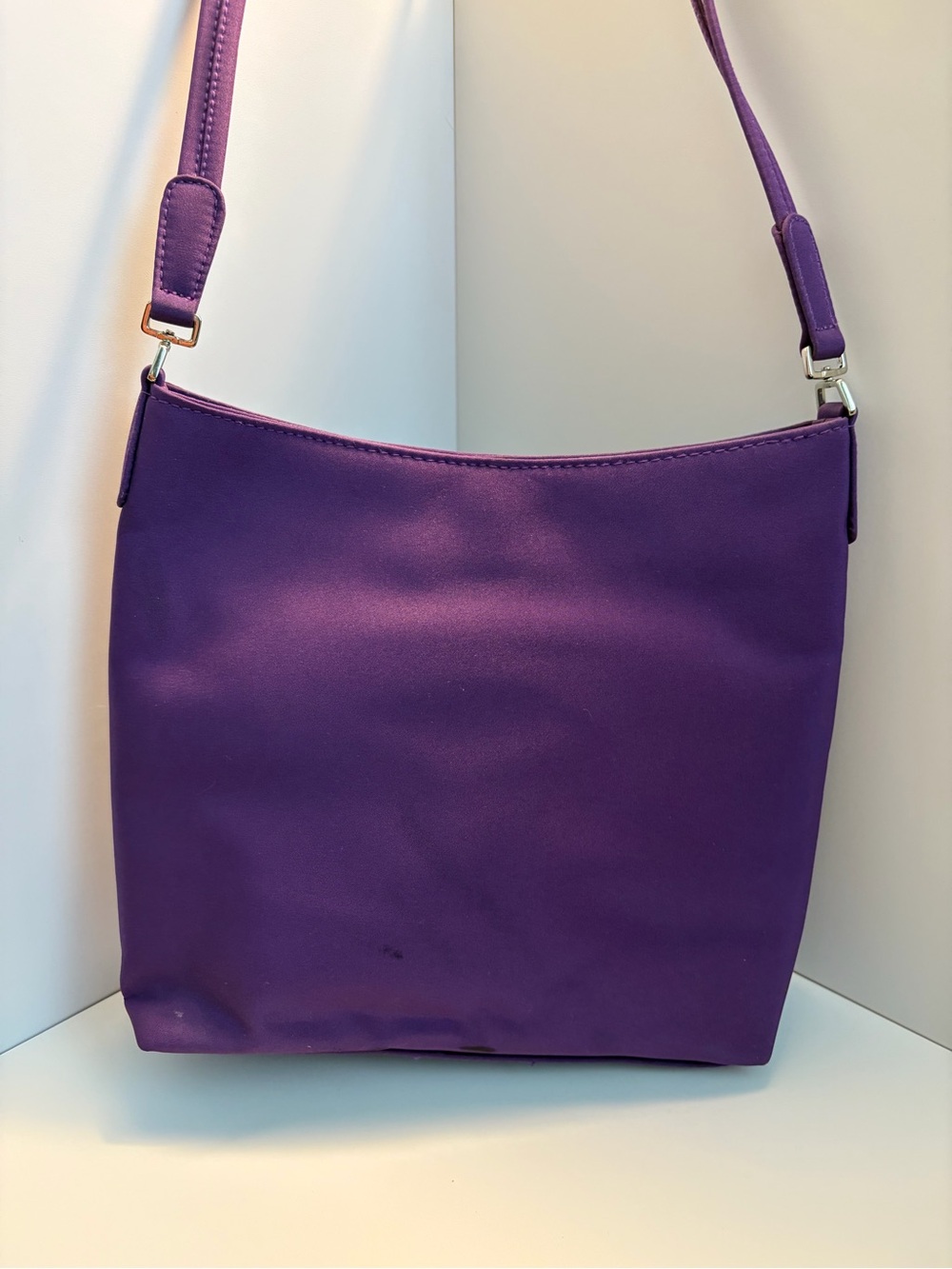 Shoulder Bag with Matching Wallet NWOT - Picture 2 of 6